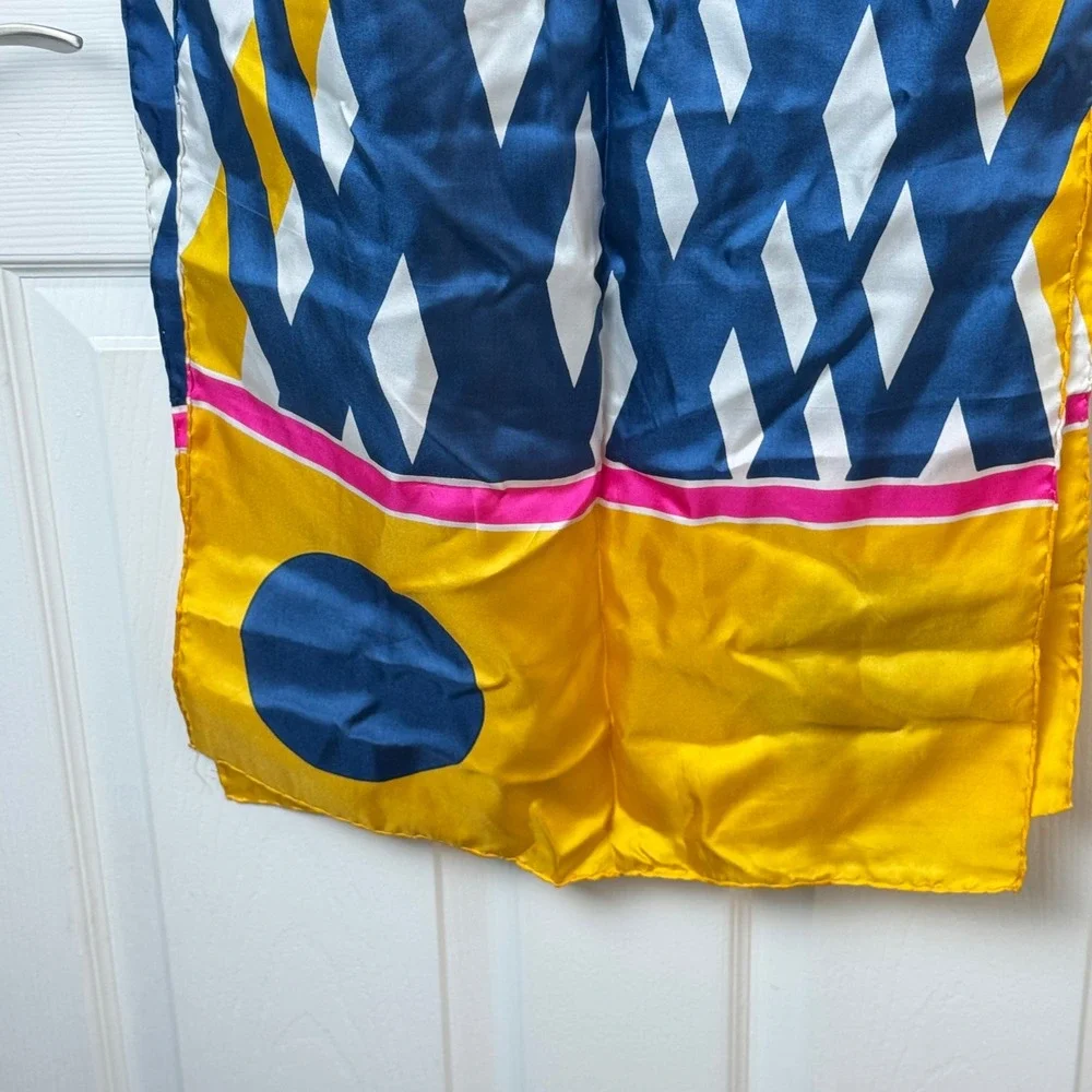 Echo Scarf Yellow Geometric Harlequin 100% Silk Made in‎ Italy